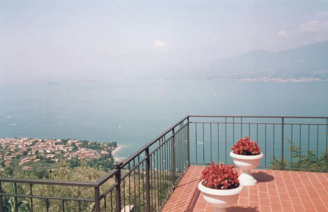 Villa Belvedere Albisano Torri Del Benaco